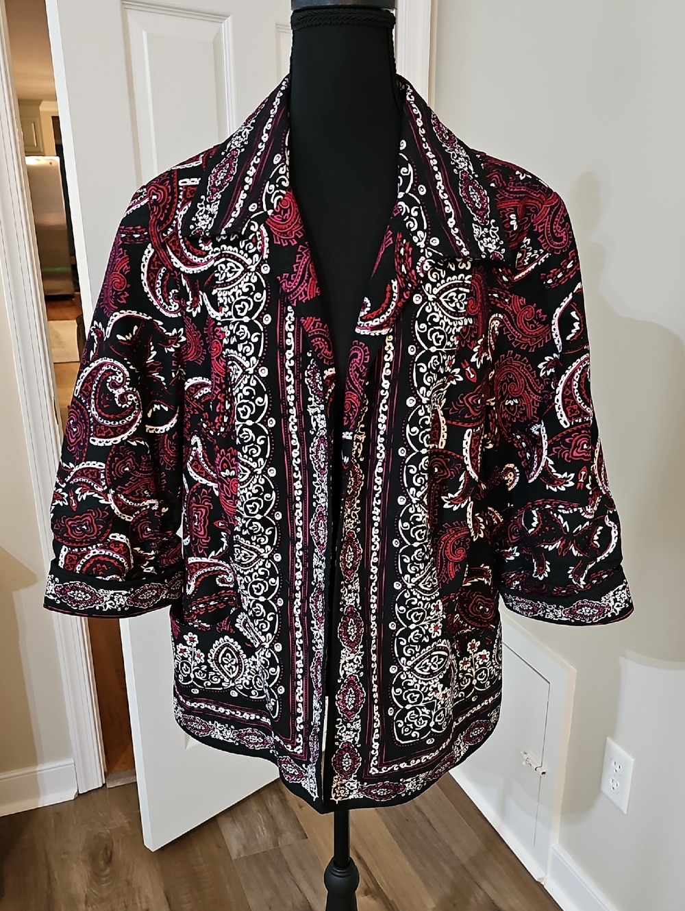 Jacket - Picture 3 of 16